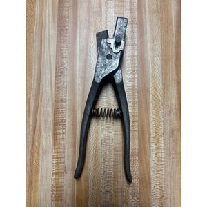Vintage Stone Mfg Co Livestock Ear Notch Pliers Kansas City MO Pat 2589991